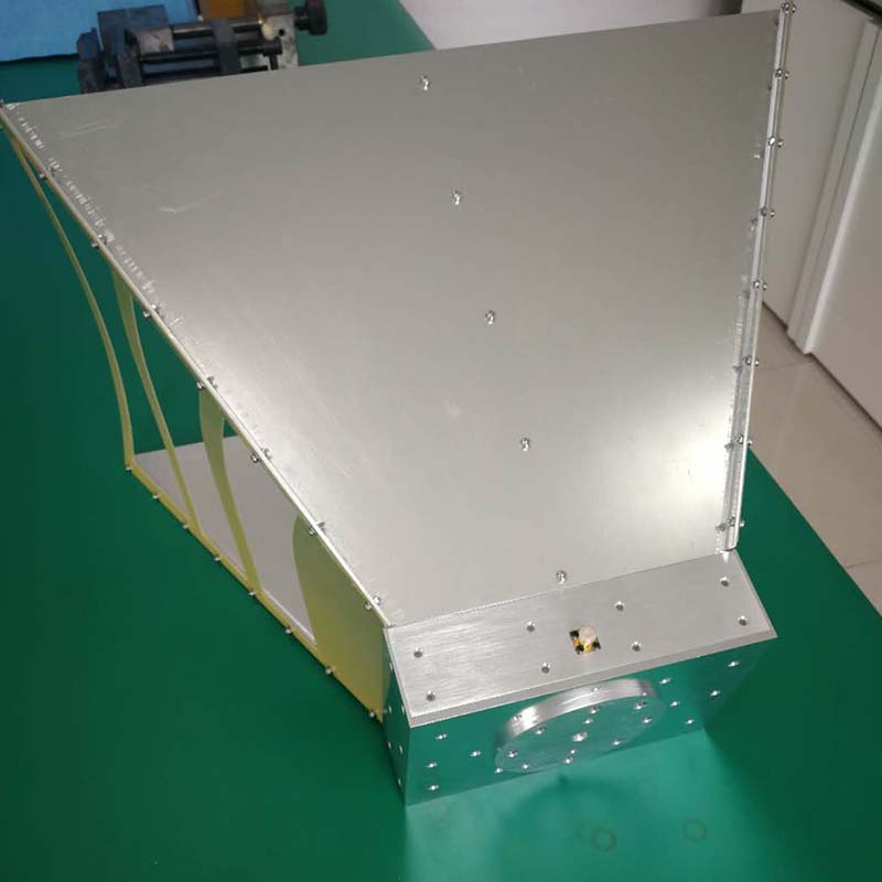 MT-BDA460-SF Broadband Horn Antenna